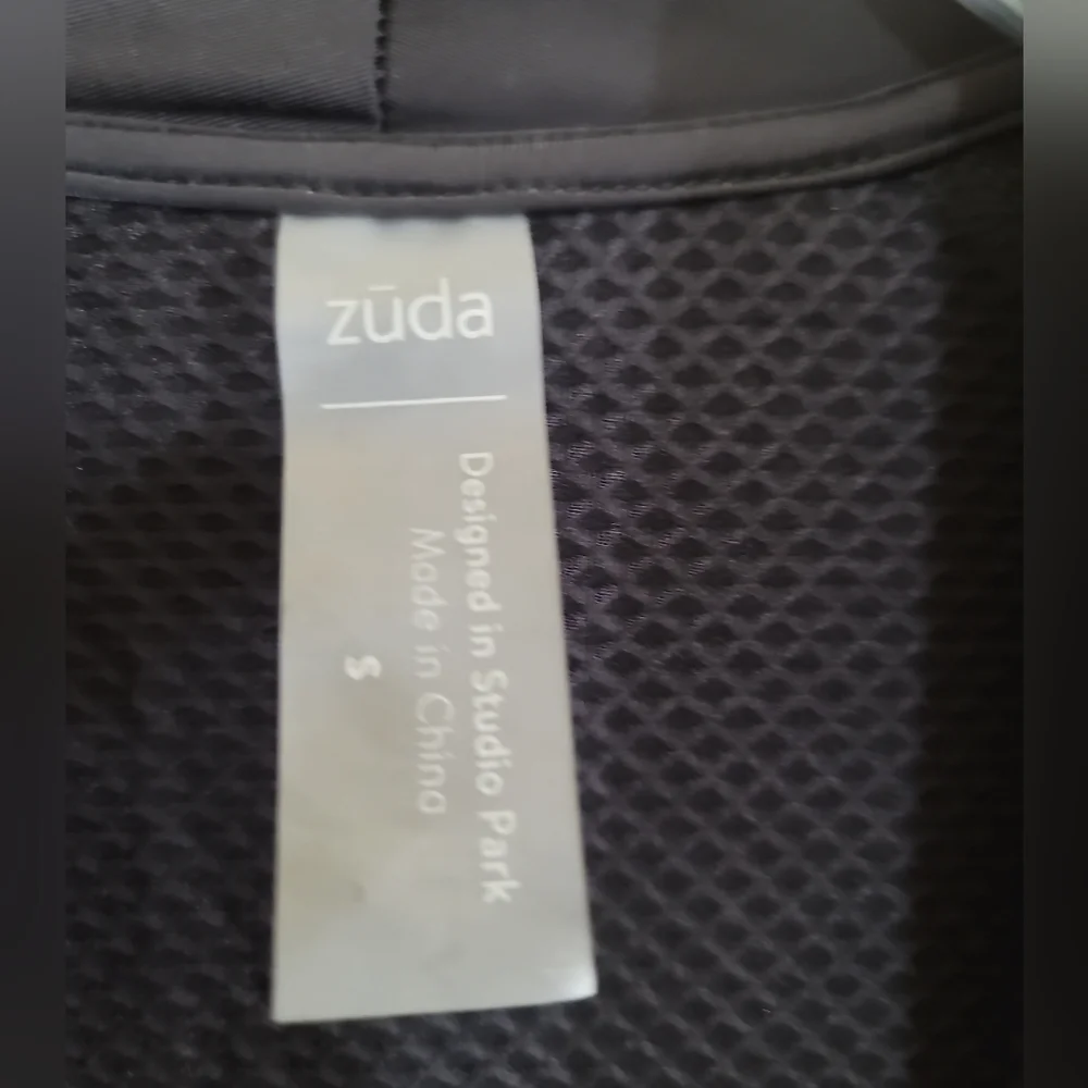 Zuda Active Draped Open Front Jacket Small Thumbholes Vented Back Cinch Waist